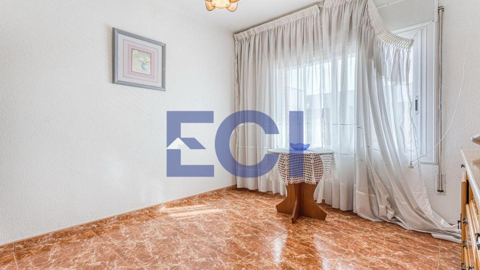 PISO A LA VENTA EN SANT ILDEFONS